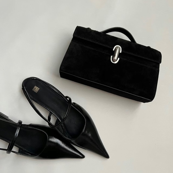 TOTEME
The Sharp slingback flat sandals - Picture 3 of 9